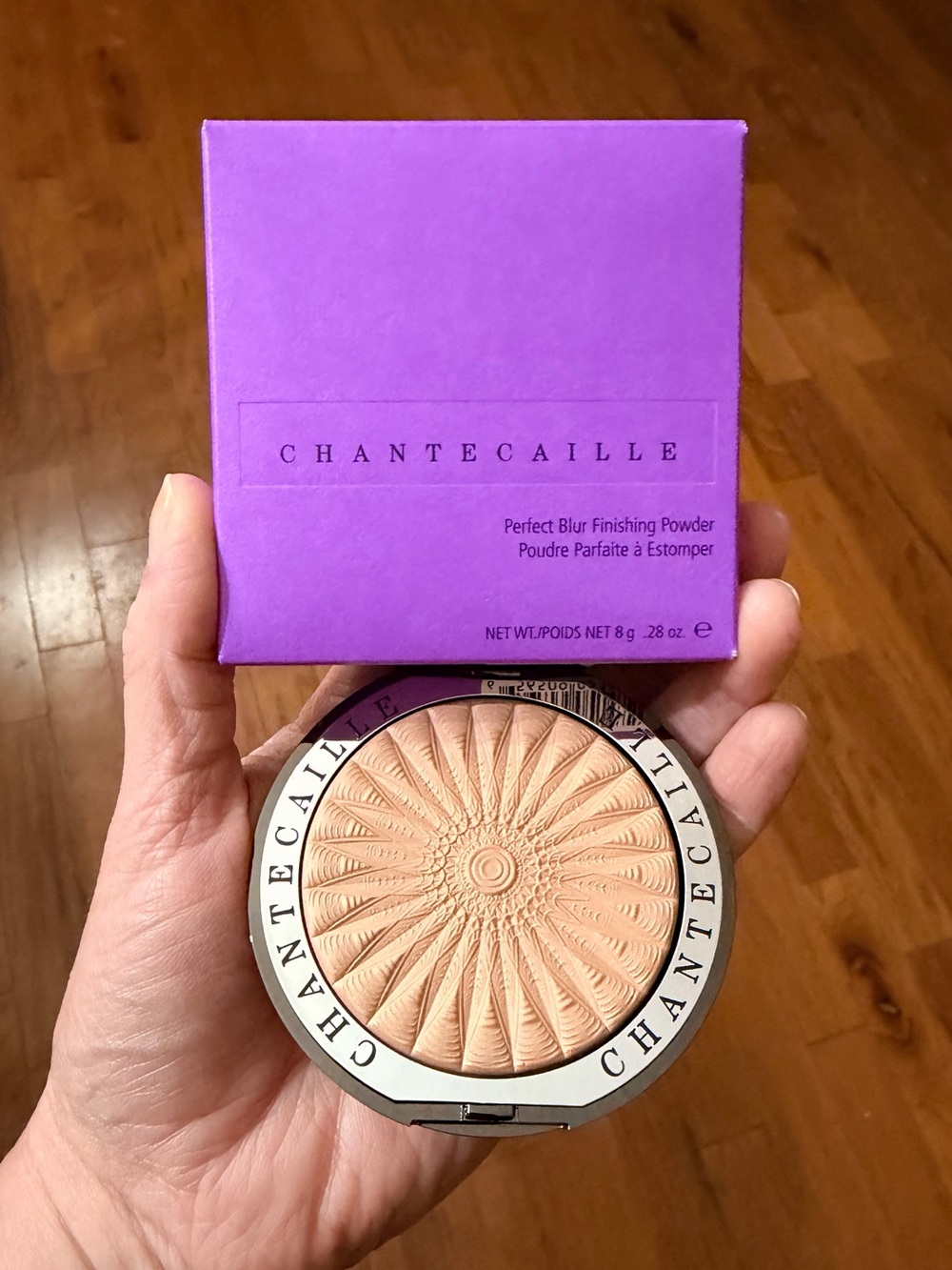 Chantecaille Perfect Blur Finishing Powder - Medium/Deep